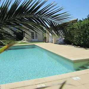 Hébergement de vacances Maison Provençal Avec Piscine, Cavaillon